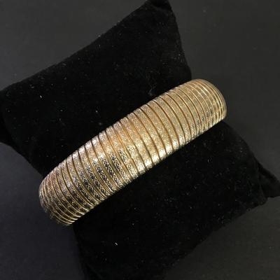Vintage gold, toned stretch bracelet chunky
