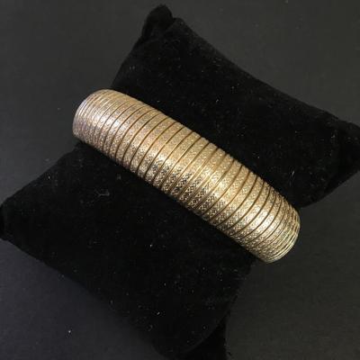 Vintage gold, toned stretch bracelet chunky