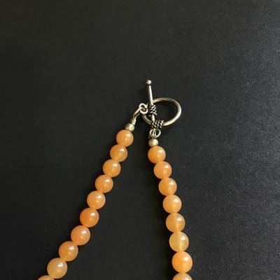 Vintage Carmel colored beaded necklace