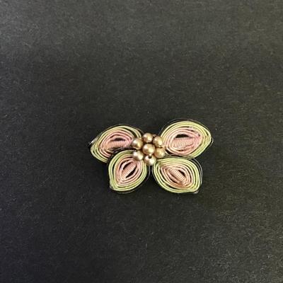 Vintage pin cute