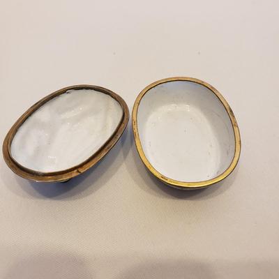 Pigeon Forge Pottery Frog and More! (D-BM)