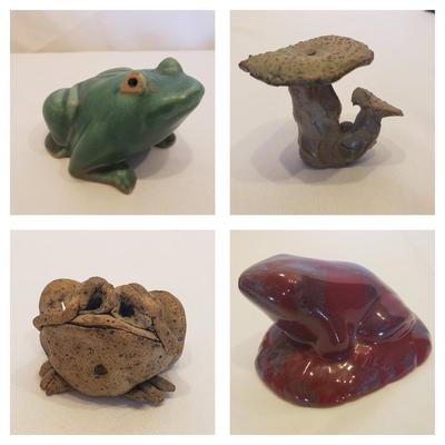 Pigeon Forge Pottery Frog and More! (D-BM)