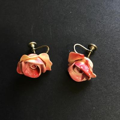 Pink vintage screwback Rose stud Earrings