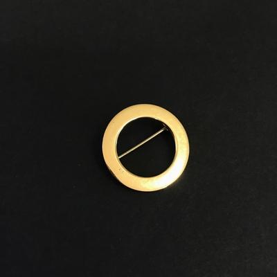 Vintage Monet brooch/pin