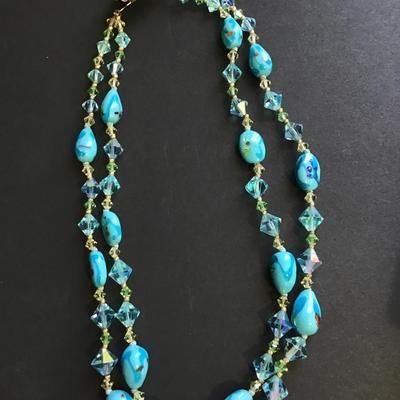 Pretty vintage blue art glass necklace