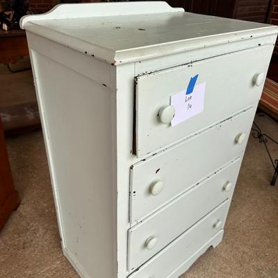 Small Chest of Drawers - 26x40x17”