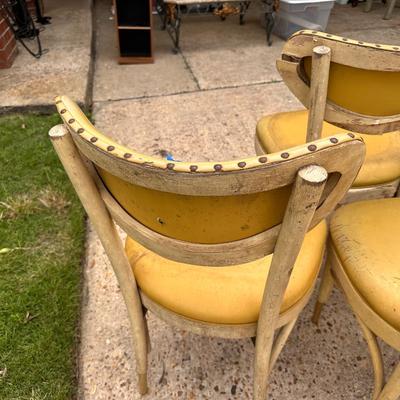 Lot of 6 mid century dining chairs