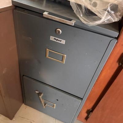 Lot of 3 filing cabinets