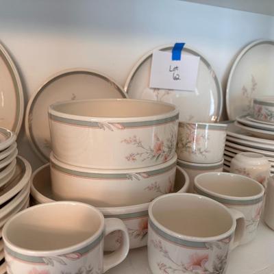 Noritake Keltcraft Misty isle collection china - 66 total pieces
