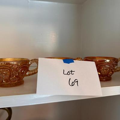 Lot of 4 carnival glass punch tea cups