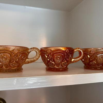 Lot of 4 carnival glass punch tea cups