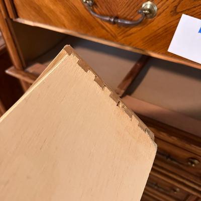 Westmoor Oak 5 Drawer chest