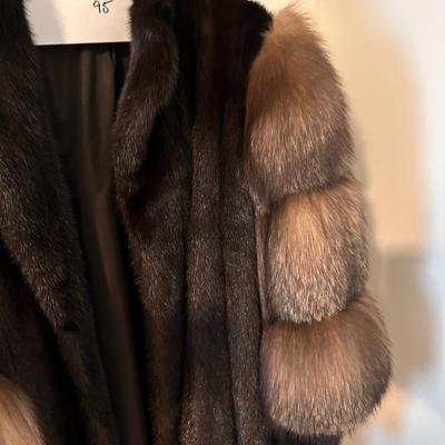 Women's Fur Coat - See pictures for measurements