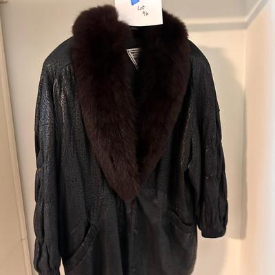 Women’s oversized leather jacket with Fur Collar - J. Peroy for Marvin Richards