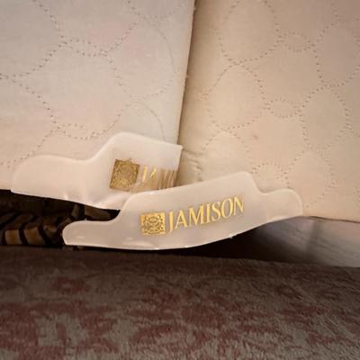 Hollander Sleep Products King bed - Mattress, box springs, bed frame, and Headboard