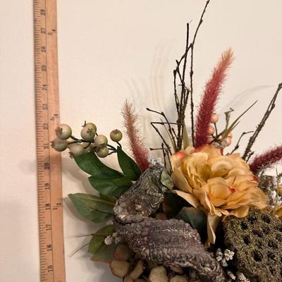 Decorative Wall Planter 2 of 2