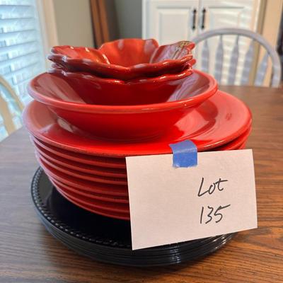 8 Gibson Elite Red plates with 8 Chargers and Extras