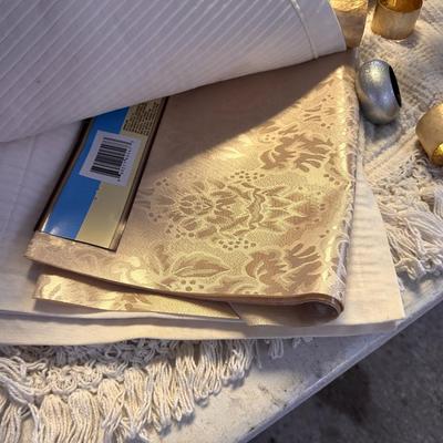 Misc lot of table mats, fabric, chair covers, napkin rings and more!