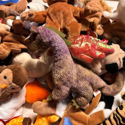 Huge lot of Beanie babies