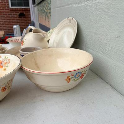 Lot of vintage Ceramic and porcelain items