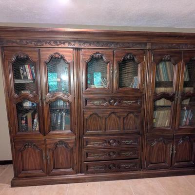 4 Piece Wood Display Cabinet (Contents Not Included) Approx 12ft Long 20" Depth & 7ft Tall