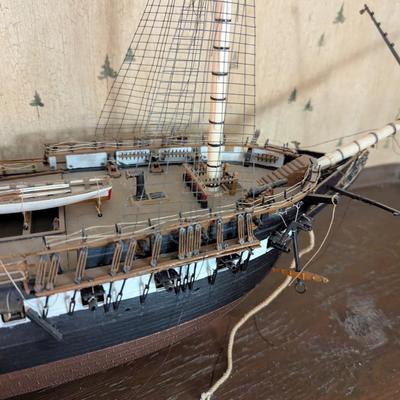 Revell U.S.S. Constitution "Old Ironside" Ship Model