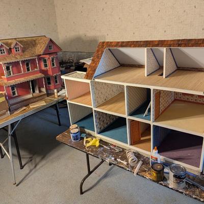 Doll Furniture Houses Tables & Supplies