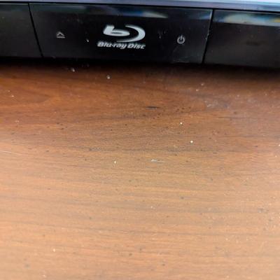 23" SONY TV & LG Blueray Disc Player Model KLV-S23A10