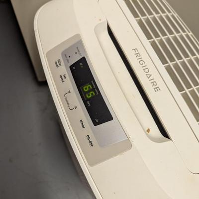 Frigidaire Dehumidifier 70 Pints/Day
