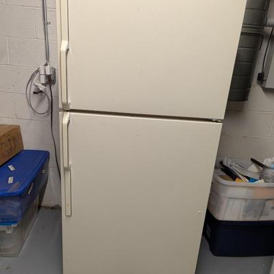 Hot Point Refrigerator/Freezer