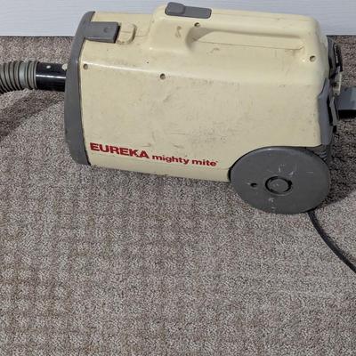Vintage Eureka Mighty Mite