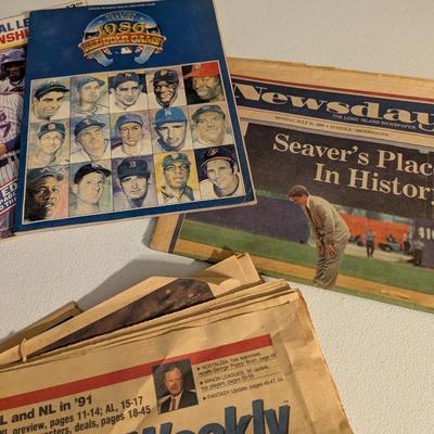 Collection Of Baseball Magazines & Papers