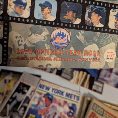 Collection Of Baseball Magazines & Papers