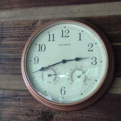 Acurite Outdoor Clock and Thermometer
