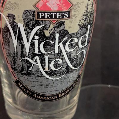 6 - Pete’s Wicked Ale Brewing Pint Glass Glasses