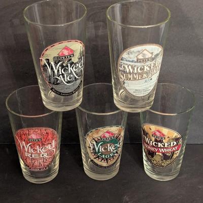6 - Pete’s Wicked Ale Brewing Pint Glass Glasses