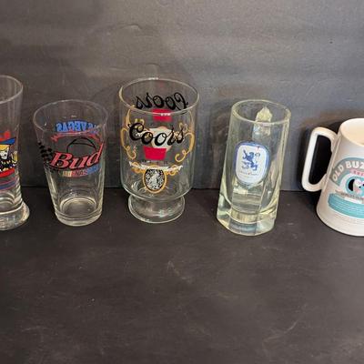 Vintage Beer Glasses & Mugs