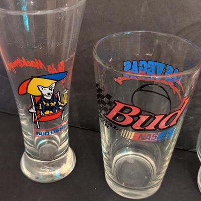 Vintage Beer Glasses & Mugs
