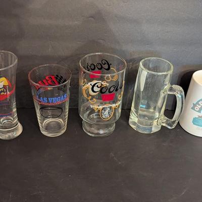 Vintage Beer Glasses & Mugs