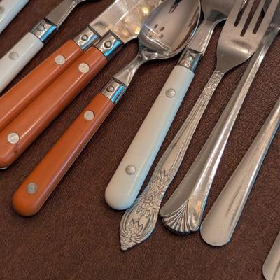Assortment Of Stainless Silverware
