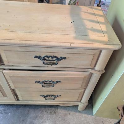Bedroom Dresser With Mirror