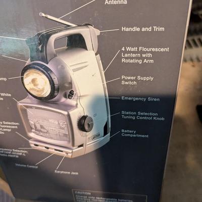 Multi-Function TV/Radio Lantern