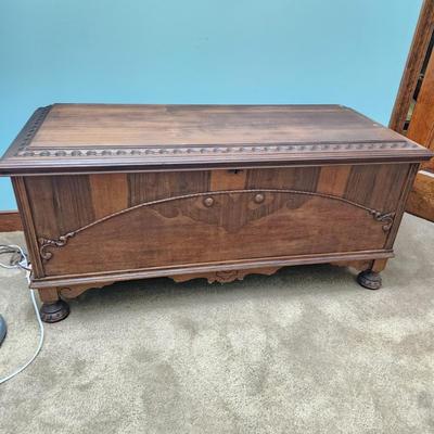 Large Lane Cedar Chest