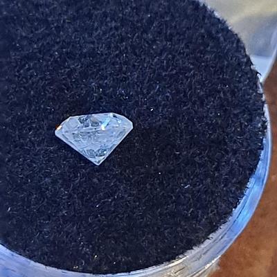 Natural Diamond .96 ct