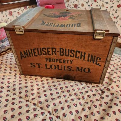 Anheuser Busch Beer St. Louis MO Wooden Crate with Lid Bar Man Cave