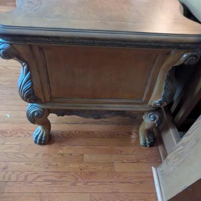 Aico "Michael Amini Signature Series" Carved Front Kneehole Desk