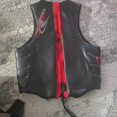 Competition O'Neil Watersports Life Jacket SZ L Adult