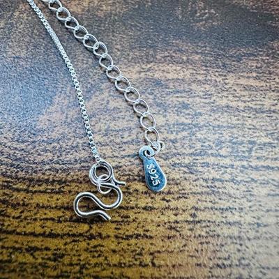 Cute Simple Silver Necklace 18”
