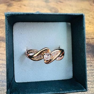 Golden Fashion Ring