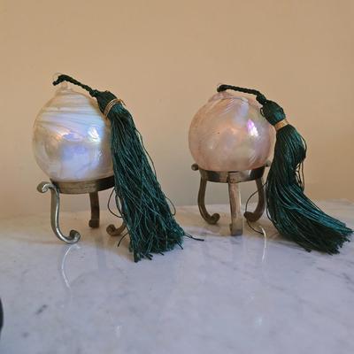 Decorative Iridescent globes